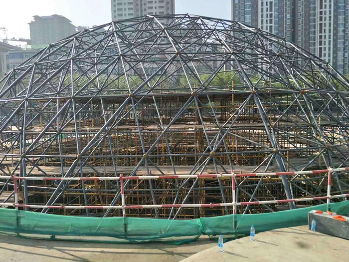 九台球形网架钢结构施工